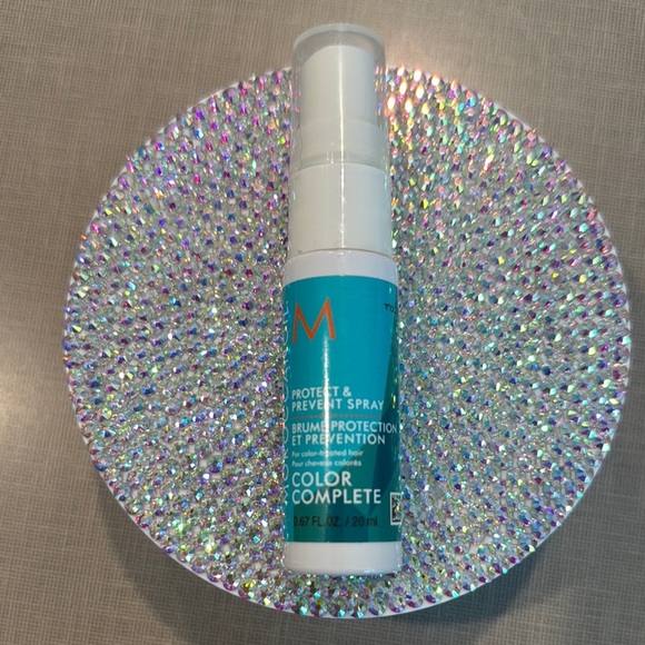 Moroccanoil Color Complete Spray in Teal and White - Picture 1 of 2